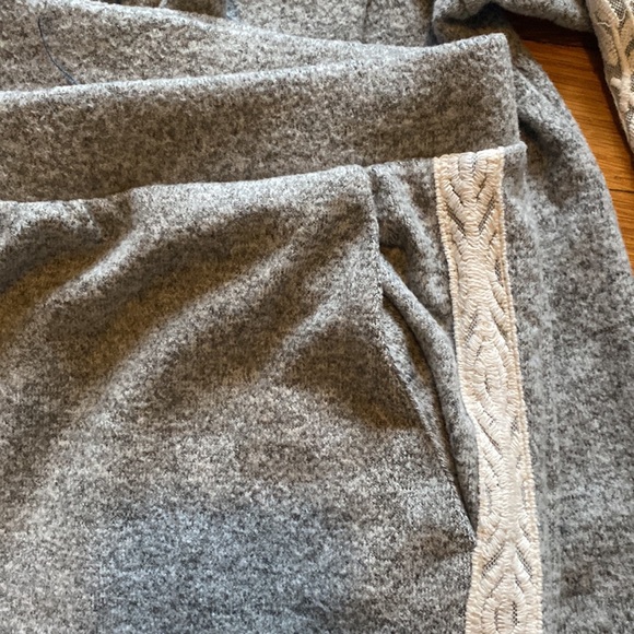 Flora Nikrooz Grey Pajama Set - Picture 4 of 8